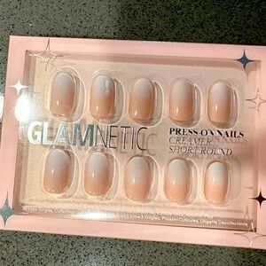Glamnetic press on nails